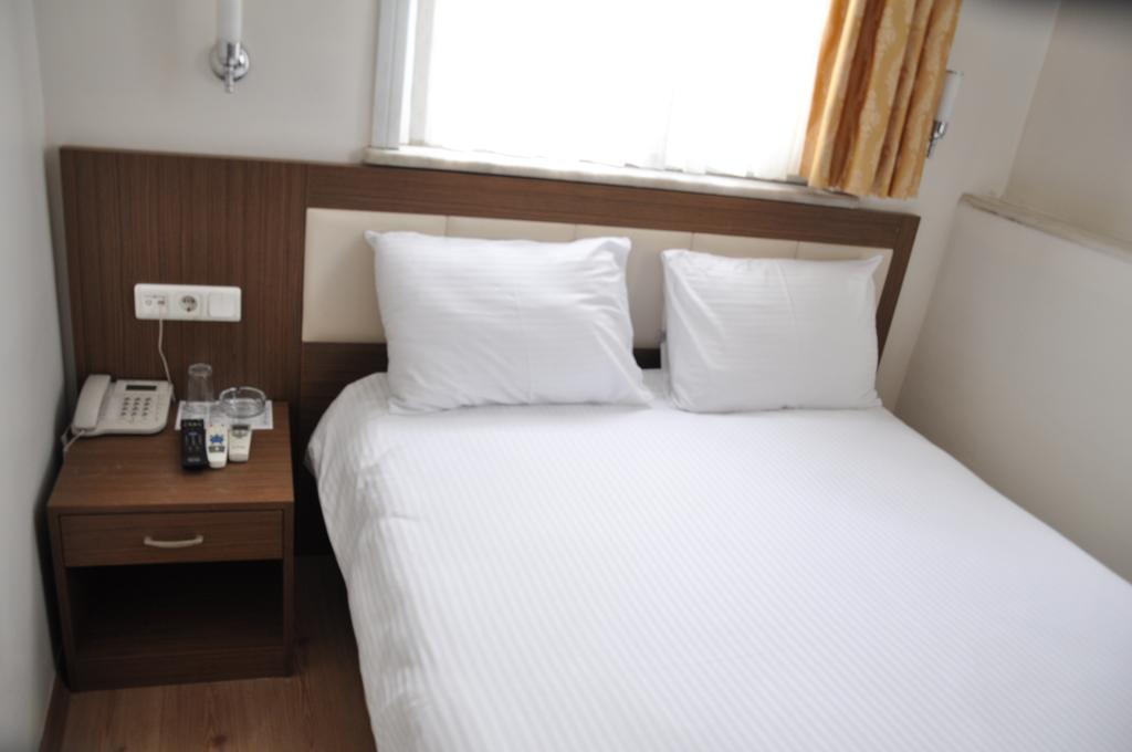 Hivas Hotel Istanbul Exterior photo